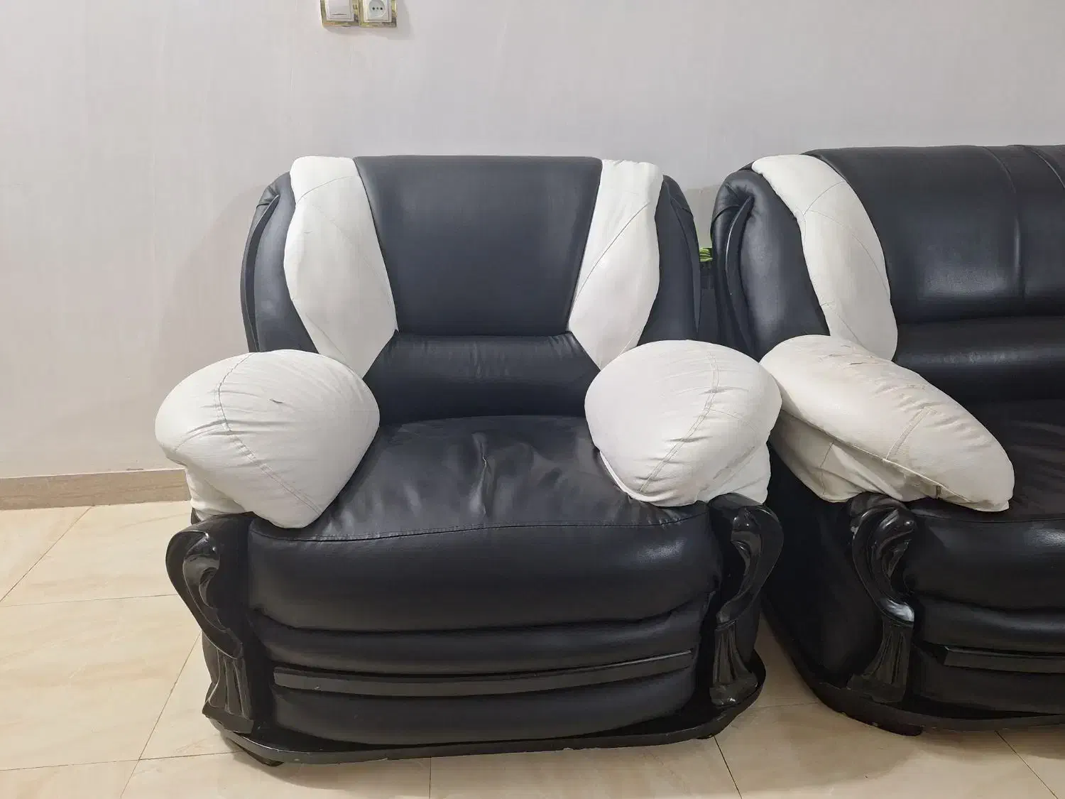 مبل چرم|مبلمان خانگی و میز عسلی|خرم‌آباد, |دیوار