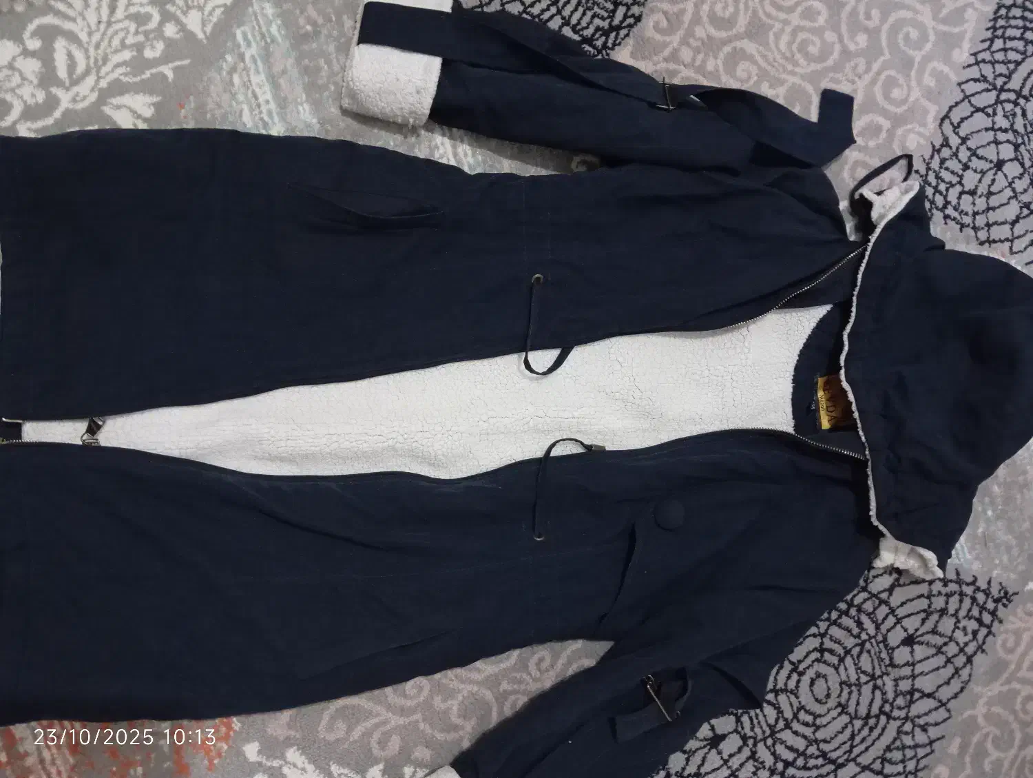 کاپشن دخترانه تا ۱۵سالع اندازه میشه سایز ۳۶|لباس|خوی, |دیوار