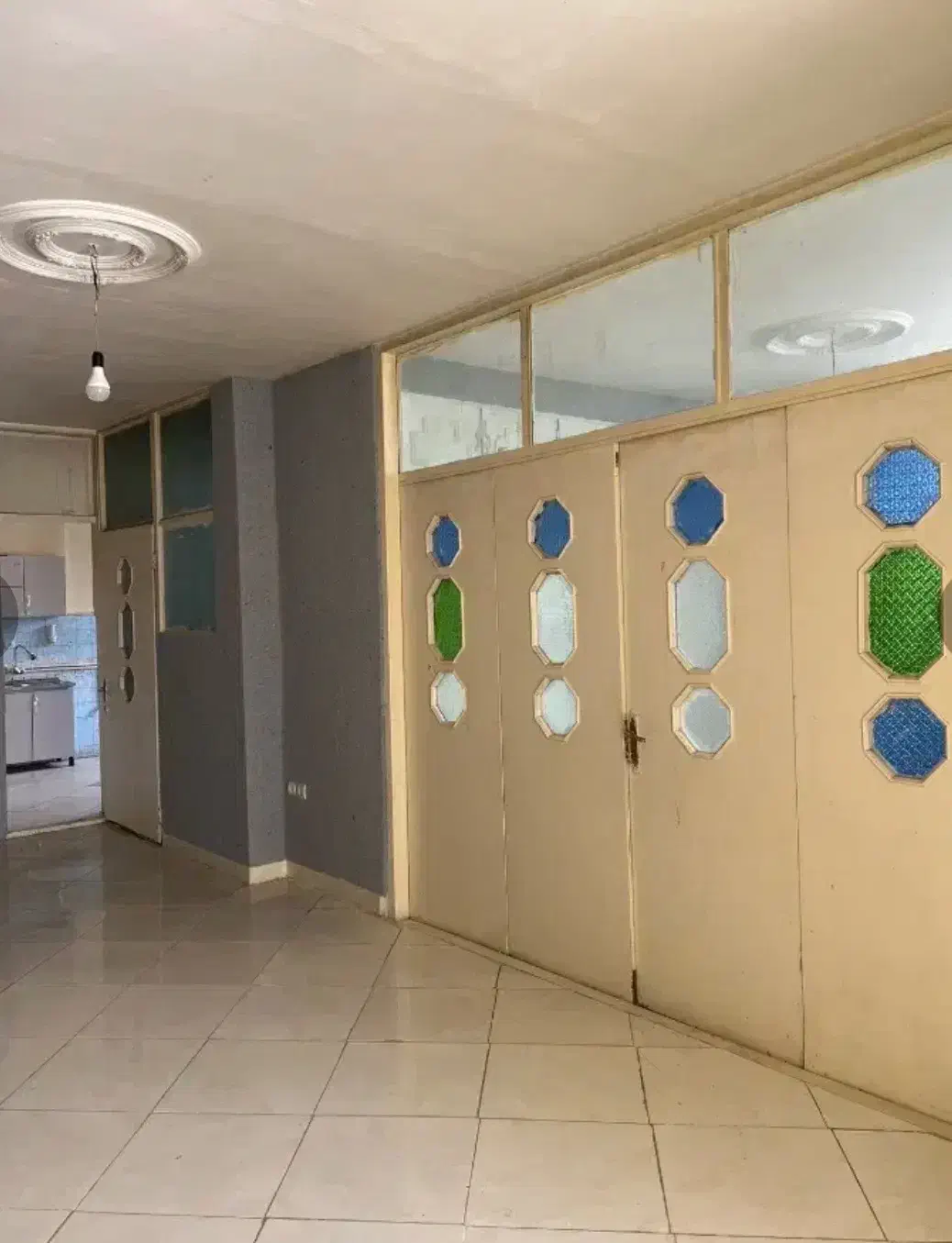 یک واحد مستقل ۱۵۰ متری (مسکونی،کارگاه،انبار)