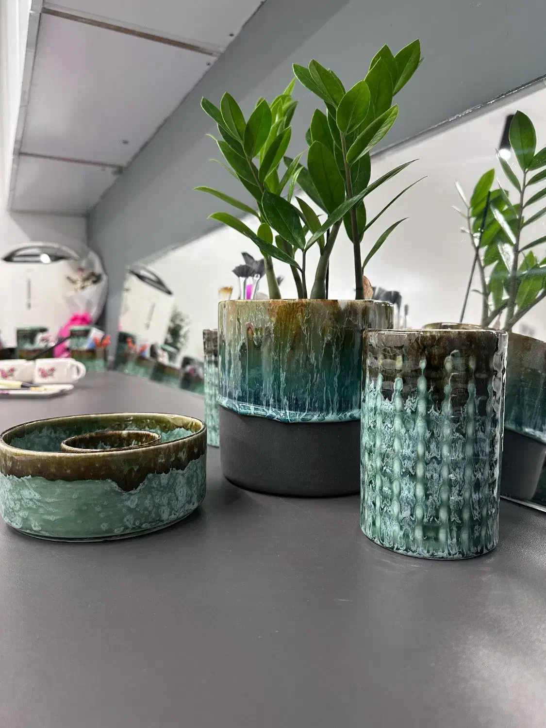 خانم نیروی نظافت یا خدماتی (خانم)|استخدام سرایداری و نظافت|تهران, شهرک غرب|دیوار