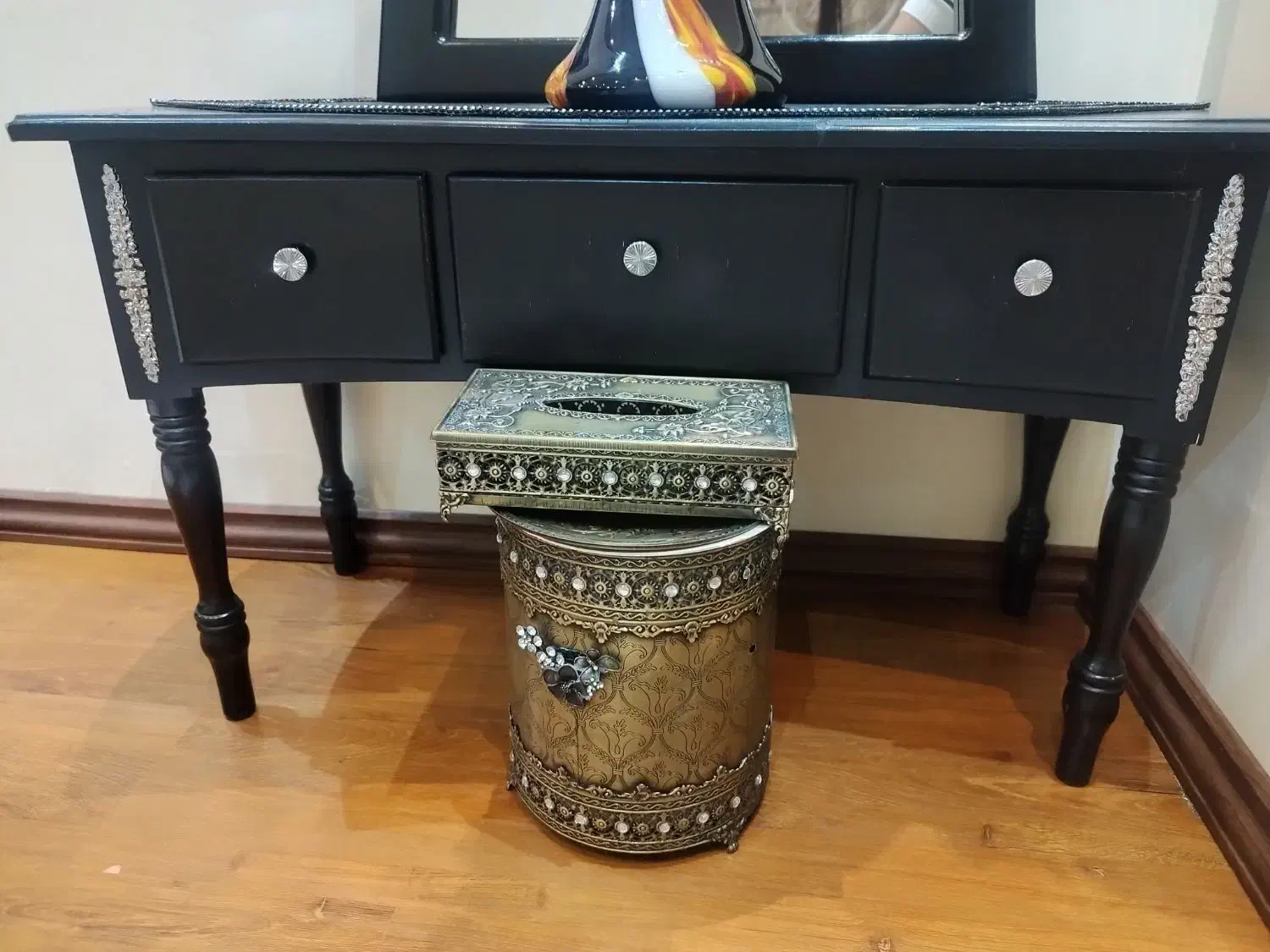 آیینه کنسول|بوفه، ویترین، کنسول|تبریز, |دیوار