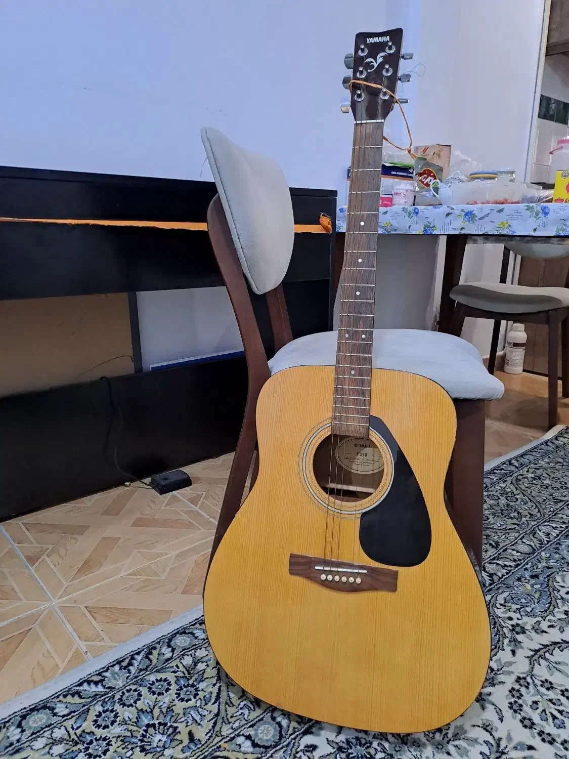 گیتار|گیتار، بیس، امپلیفایر|اندیشه, اندیشه فاز ۱|دیوار