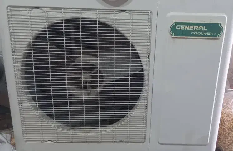 تعدادی اسپیلت کم کارکرد و سالم|کولر گازی و فن‌کوئل|بم, |دیوار