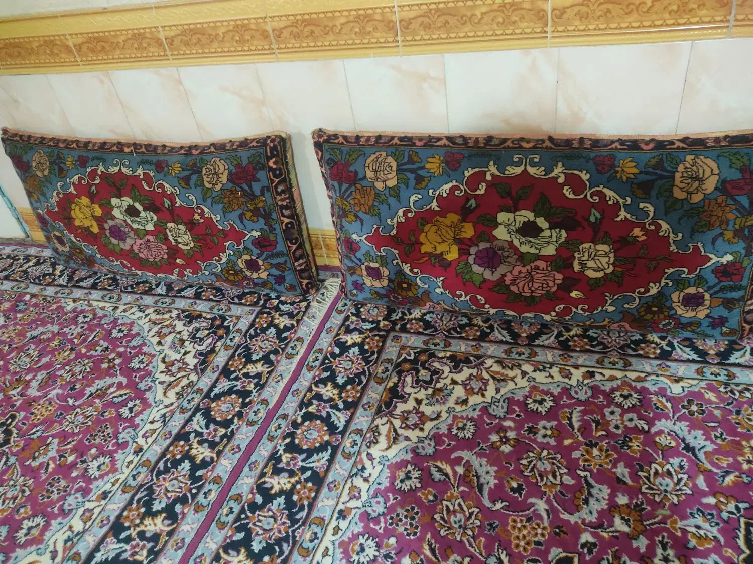 پشتی دستباف|پشتی|تربت جام, جامرود|دیوار