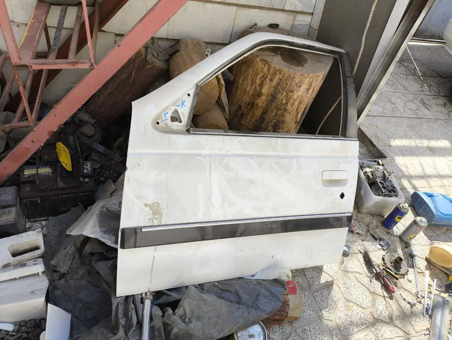 درب چپ وراست در حد سرسیلند استاندارد|قطعات یدکی و لوازم جانبی|شهریار, شهرک بهاران (ویره)|دیوار