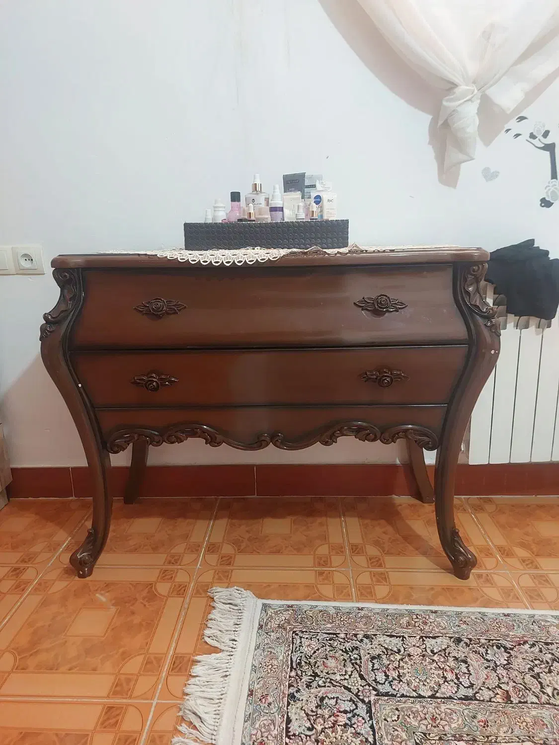 سرویس خواب تمیز مرتب همراه با تشک .|تخت و سرویس خواب|کوهدشت, |دیوار