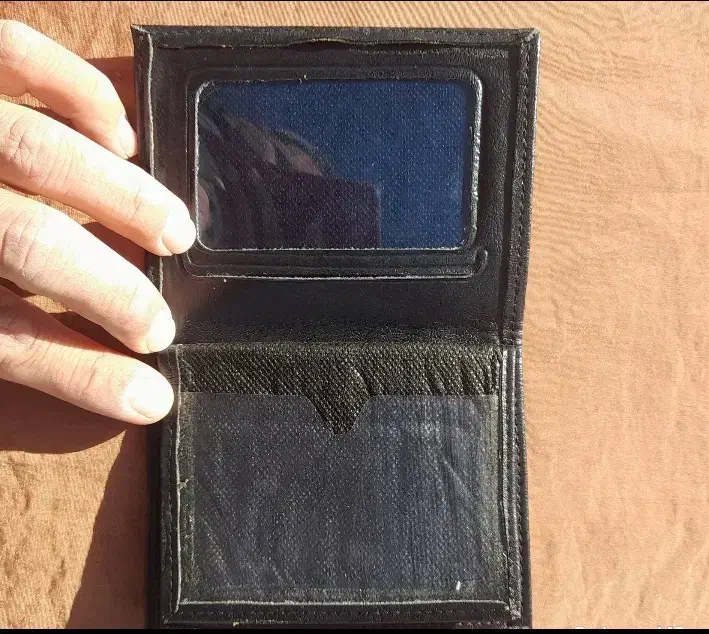 کیف پول عمده|کیف، کفش، کمربند|رودسر, |دیوار