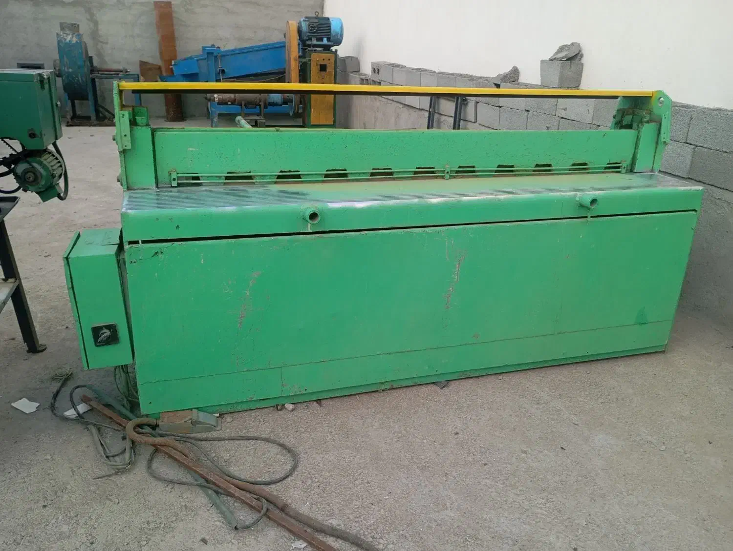 فروش لوازم گیوتین و تراش خم کن و اره نواری|ماشینآلات صنعتی|مشهد, رباط طرق|دیوار