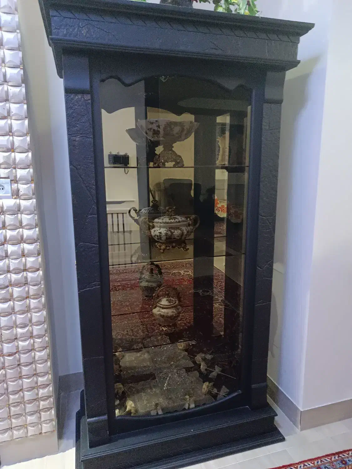 بوفه|بوفه، ویترین، کنسول|میانه, |دیوار