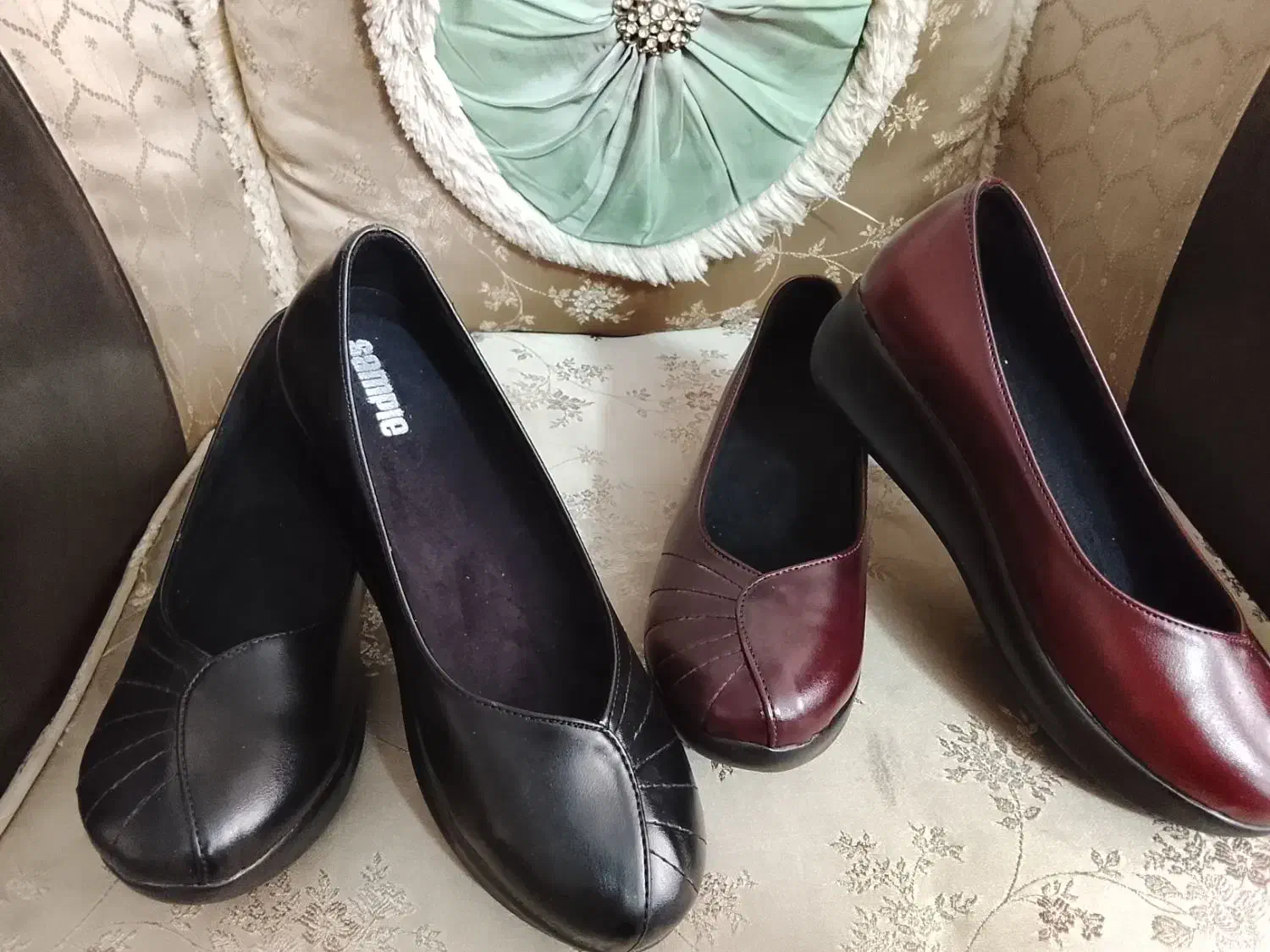 کفش|کیف، کفش، کمربند|شهریار, شهریار|دیوار