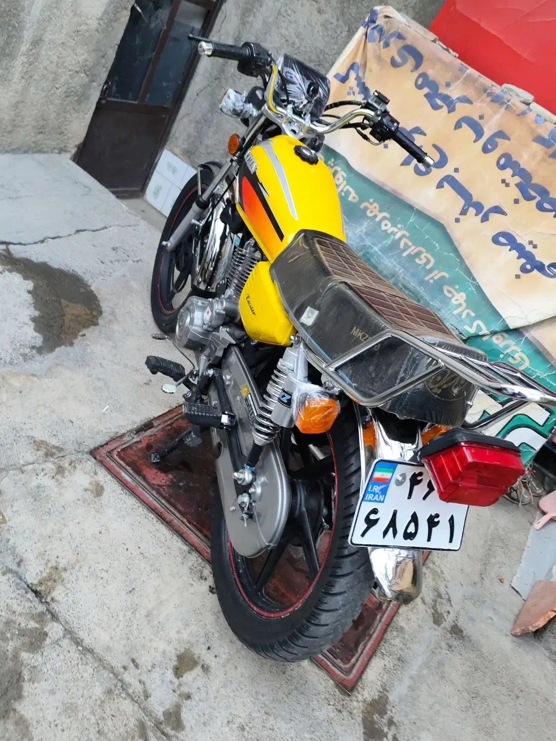 متین ۹۵ 200cc درحد معاوضه با تریل هم دارم|موتورسیکلت|سقز, |دیوار