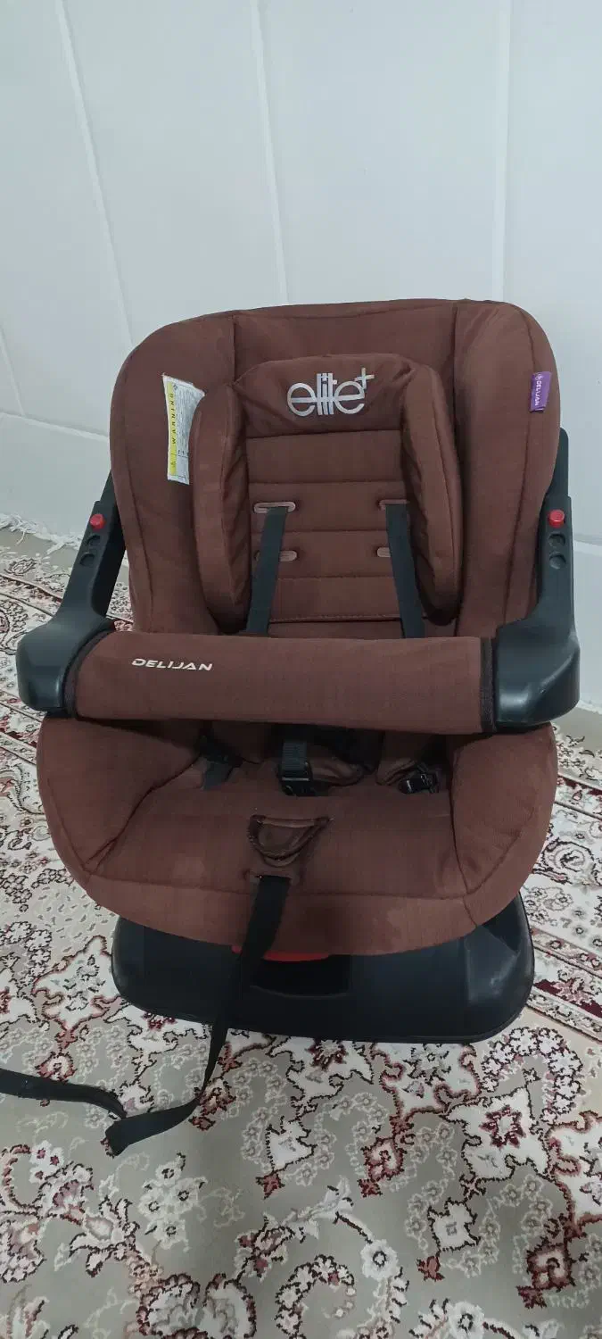 صندلی  ماشین کودک|تخت و صندلی بچه|قم, شهرک فاطمیه|دیوار