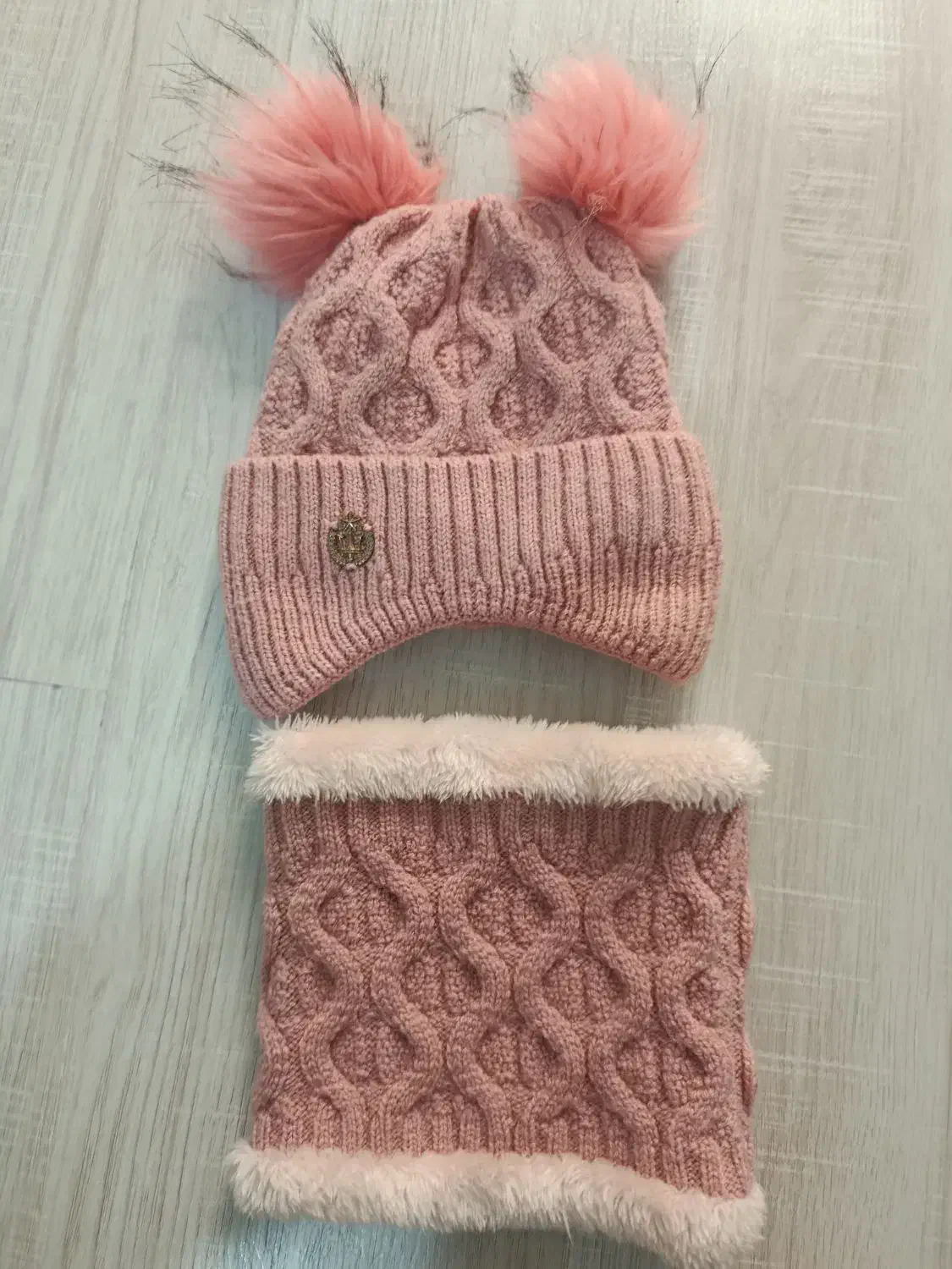 شال و کلاه بچگانه|کفش و لباس بچه|سنندج, |دیوار