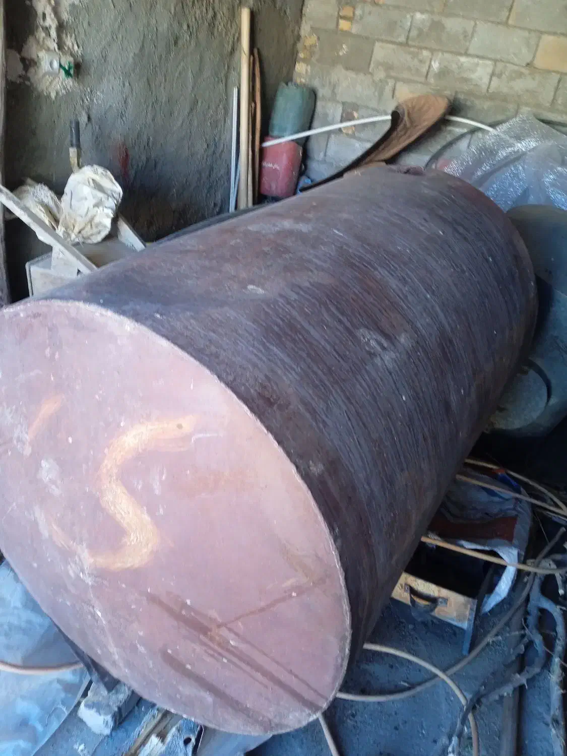 تانکر آب و تانکر نفت|مصالح و تجهیزات ساختمان|الیگودرز, |دیوار