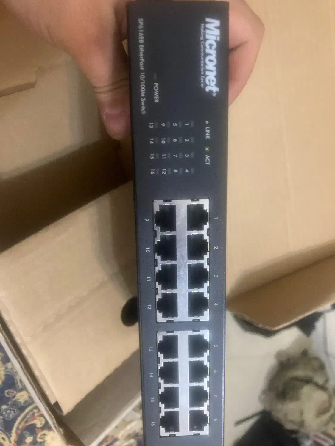 سویچ شبکه ۱۶ تایی|مودم و تجهیزات شبکه|تهران, تهرانسر مرکزی|دیوار