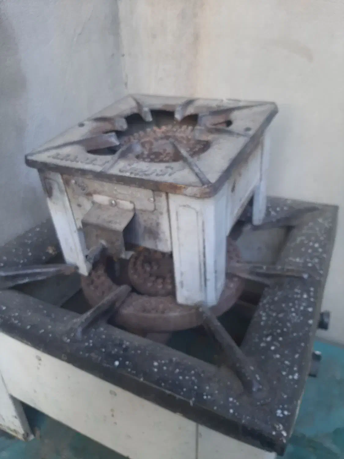 اجاق گاز|اجاق گاز و لوازم برقی پخت‌وپز|بروجرد, |دیوار