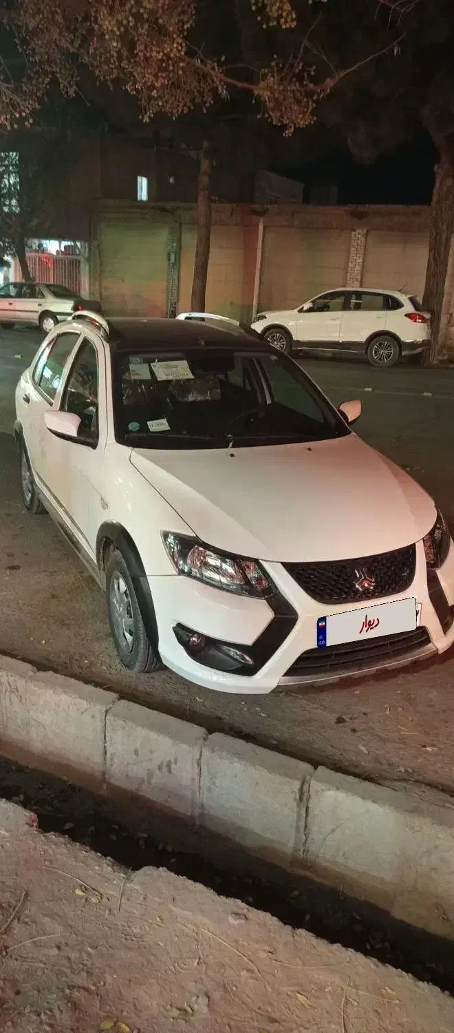 کوییک جی ار ایکس سقف مشکی|خودرو سواری و وانت|تربت‌حیدریه, طالقانی|دیوار