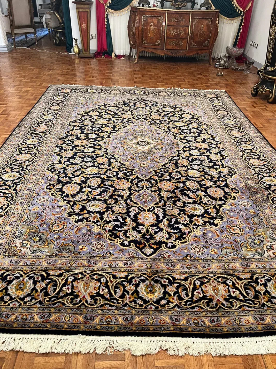 یک جفت فرش دست باف ۱۲ متری کاشان(مشابه)|فرش|تهران, پاسداران|دیوار