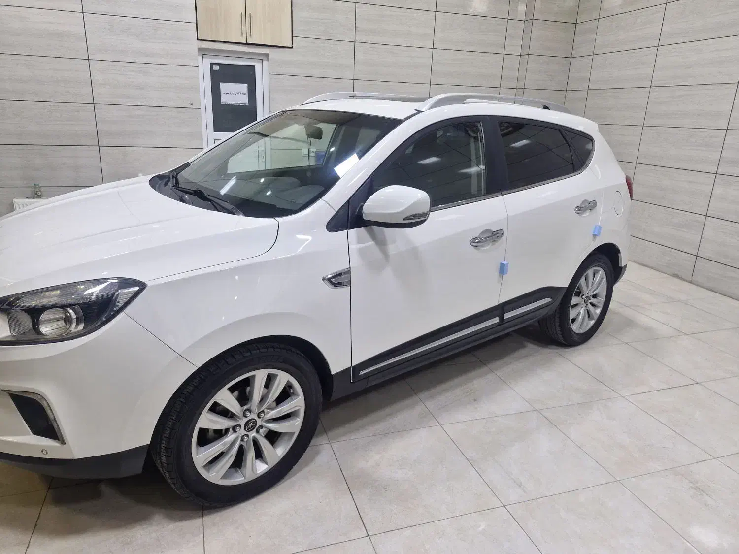 جک اتومات مدل 97|خودرو سواری و وانت|همدان, |دیوار