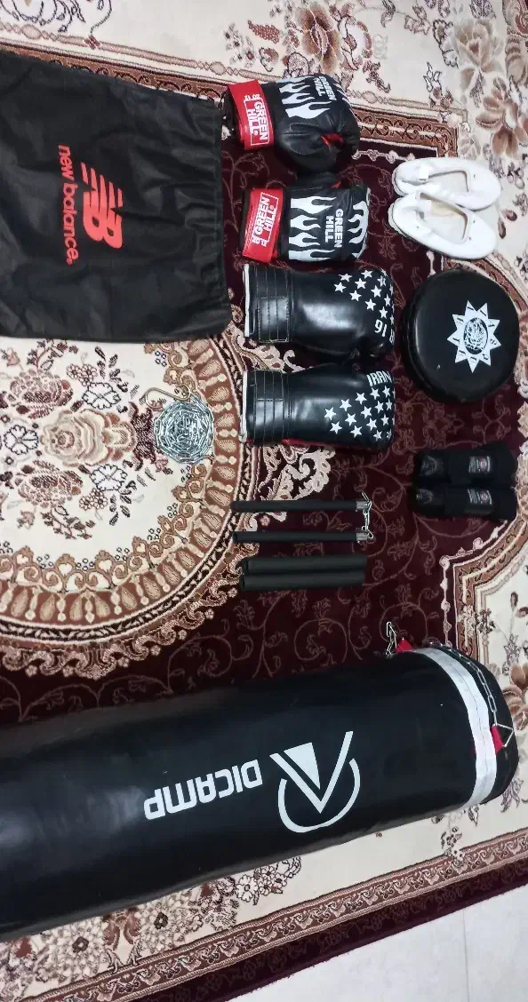 کیسه بوکس|تجهیزات ورزشی|رشت, جماران|دیوار