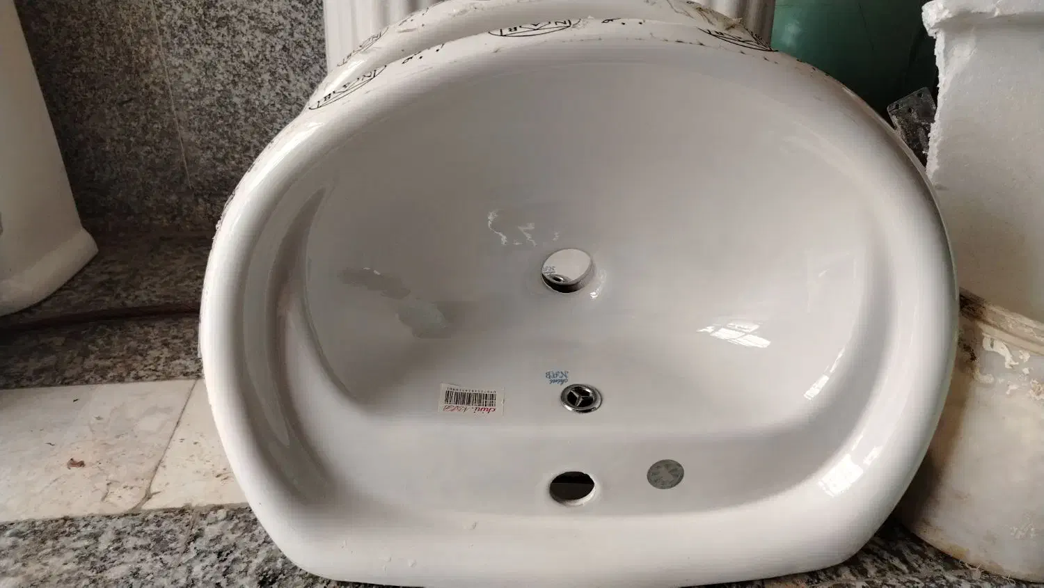 روشویی نو|لوازم سرویس بهداشتی|اردبیل, |دیوار