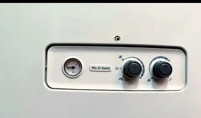 فرولی پکیج/تعمیر پکیج /تعمیرپکیج/سرویس پکیج|آبگرمکن، پکیج، شوفاژ|تهران, شهرک آپادانا|دیوار