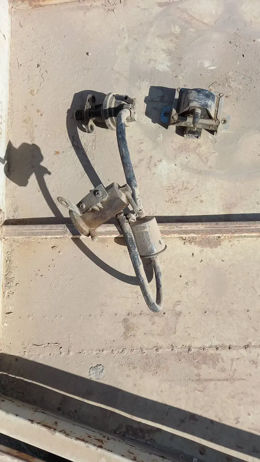 لوازم استوک پژو ۲۰۰۰ و دوو مزدا۳۲۳|قطعات یدکی و لوازم جانبی|اصفهان, قهجاورستان|دیوار