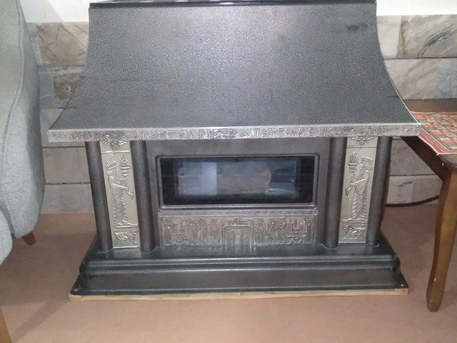 بخاری طرح شومینه|بخاری، هیتر، شومینه|تربتحیدریه, ۴۵ متری|دیوار