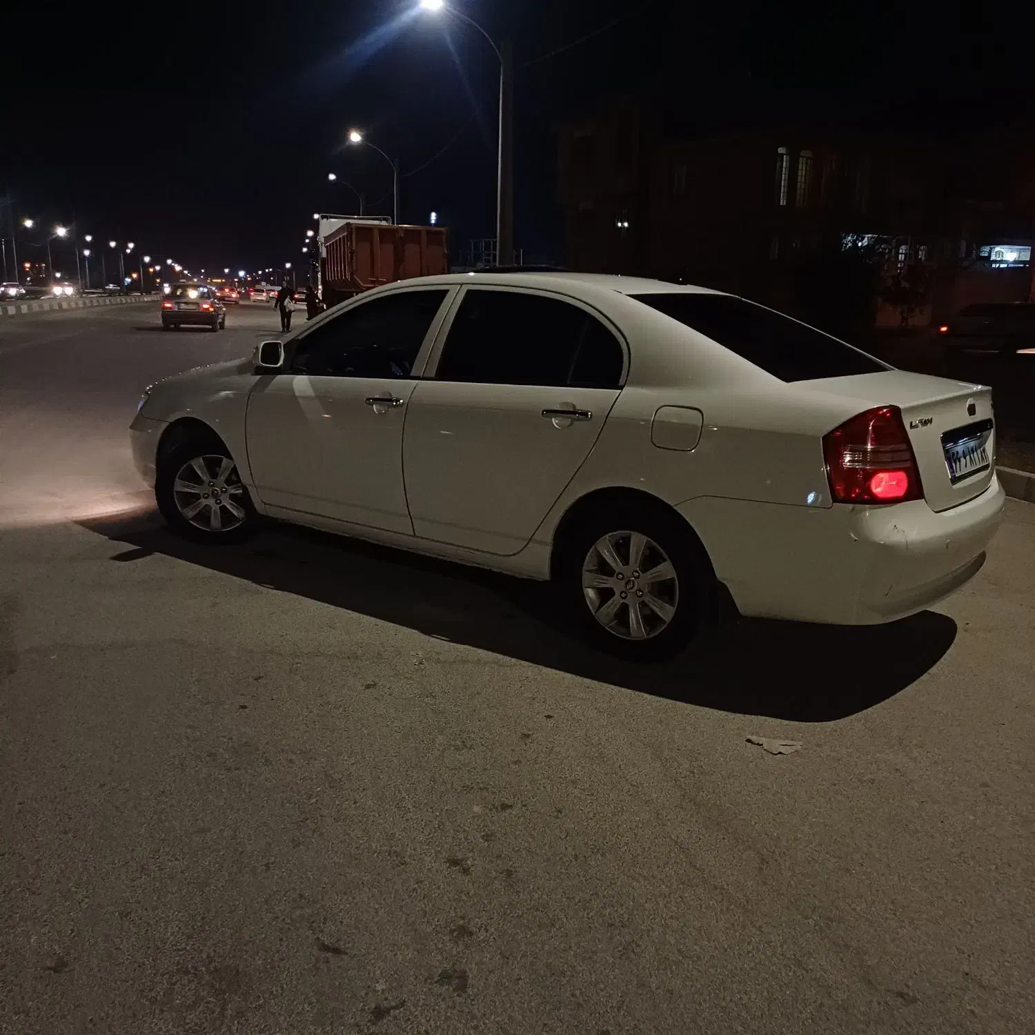 لیفان ۶۲۰|خودرو سواری و وانت|مرودشت, ثبت احوال|دیوار