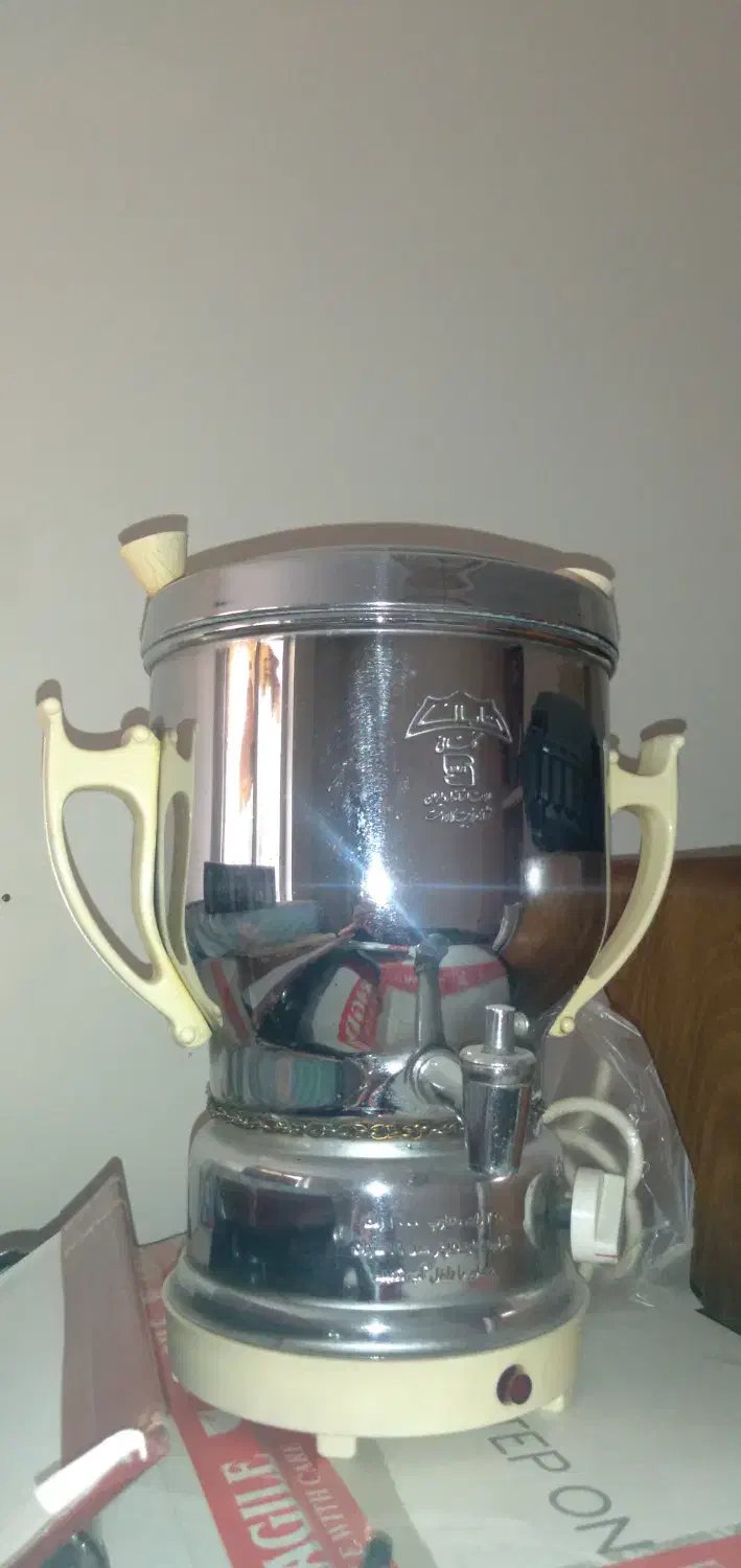 سماور برقی|سماور، چای‌ساز، قهوه‌ساز|اندیشه, اندیشه فاز ۴|دیوار