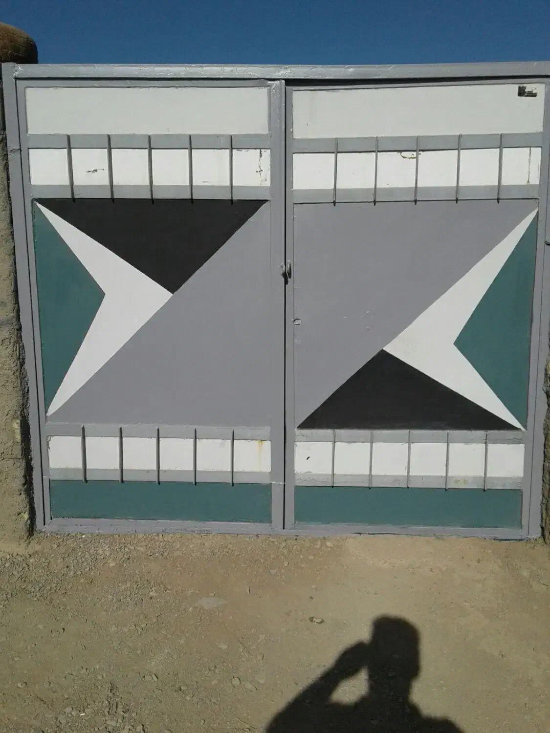 نقاشی ساختمان|خدمات پیشه و مهارت|قائن, |دیوار