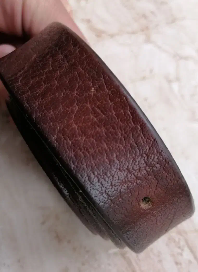 کمربندچرم اصل،جلیقه نو|کیف، کفش، کمربند|شیراز, داریون|دیوار