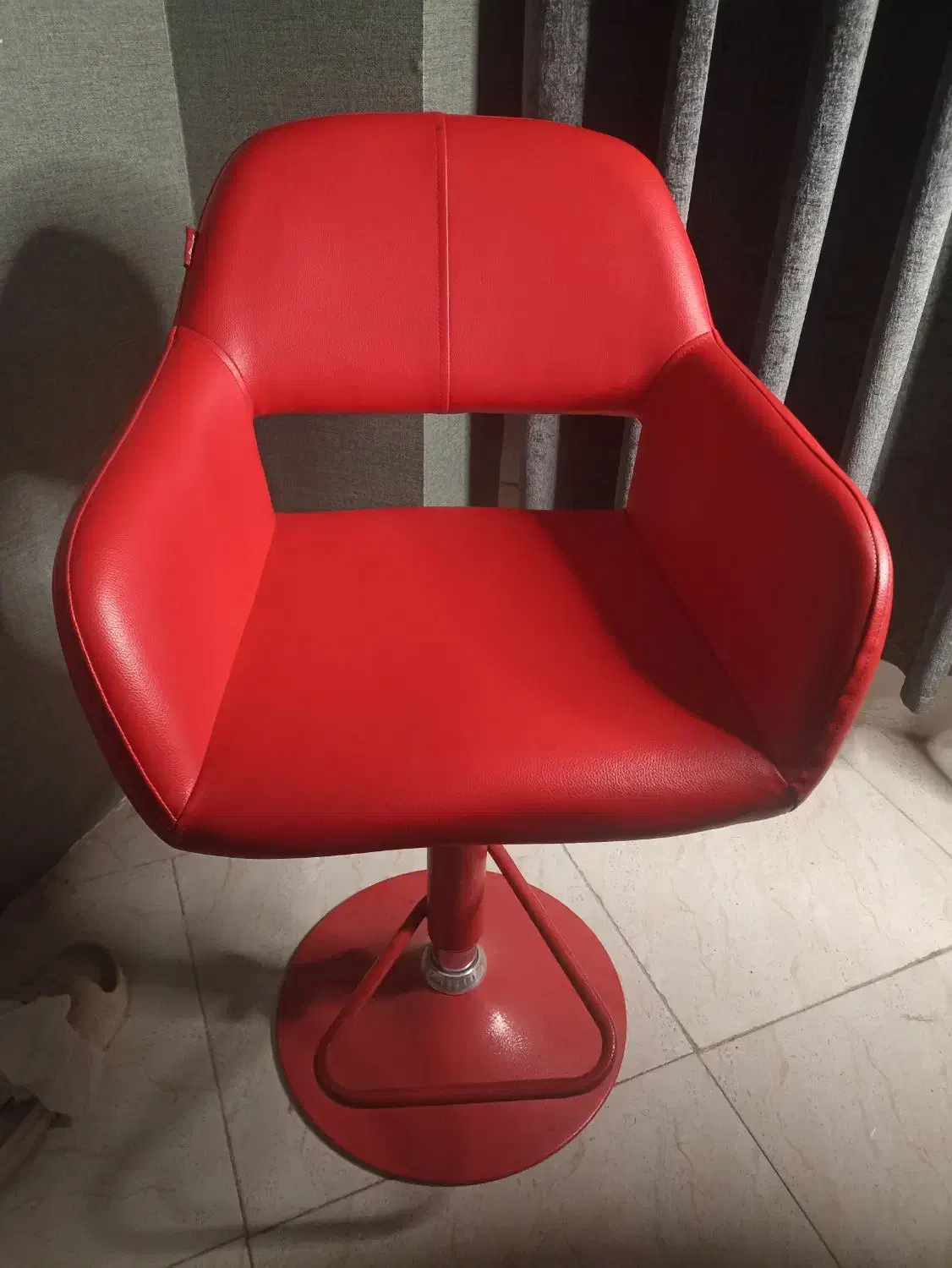 صندلی ثابت چرمی|مبلمان اداری|گلبهار, شهر جدید گلبهار|دیوار