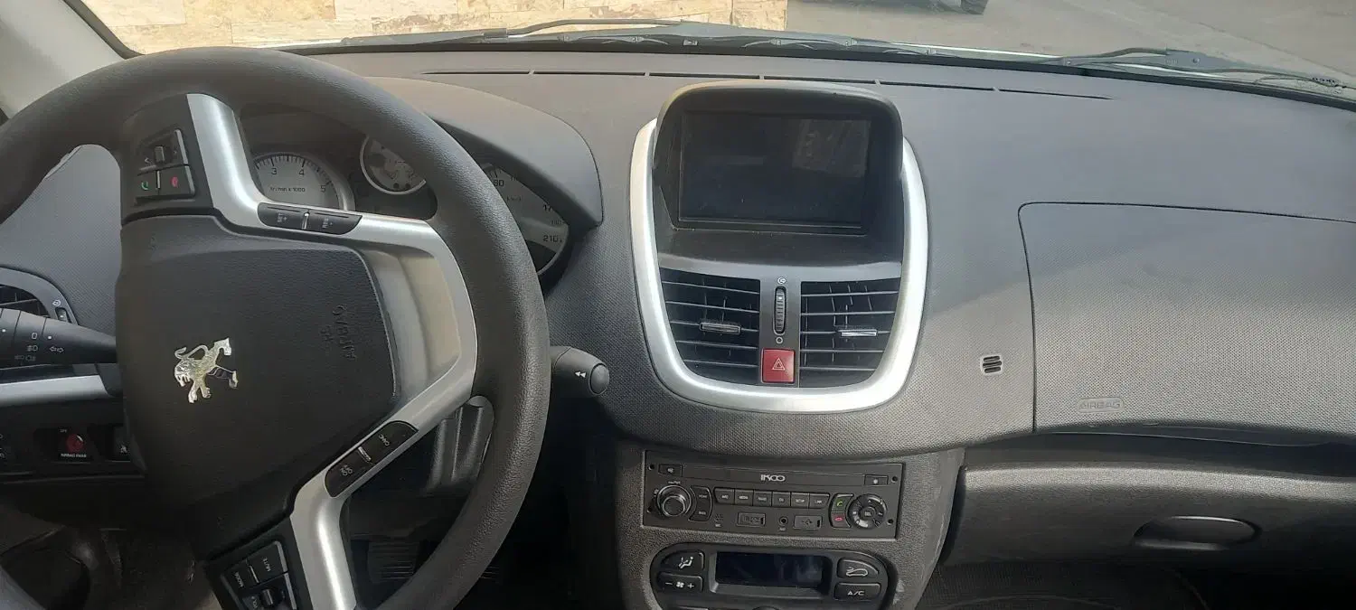 ۲۰۷ پلاس سقف فلزی ۴۰۴|خودرو سواری و وانت|قم, باجک دو|دیوار