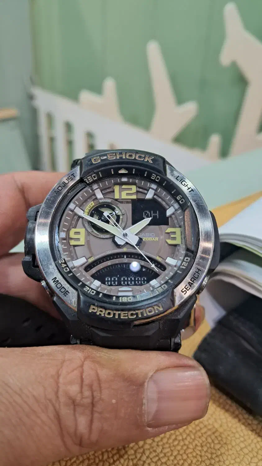 ساعت مچی جیشاک اصلی|ساعت|تهران, شیخ هادی|دیوار