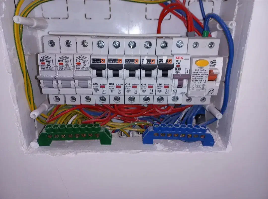 برقکار سیم کش لاین نوری .عیب یابی درلاهیجان و حومه|خدمات پیشه و مهارت|لاهیجان, کوی خزر|دیوار