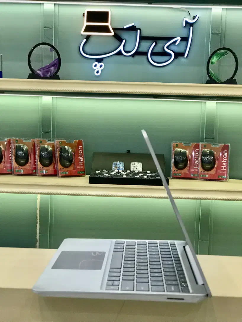 سرفیس لپتاپ گو بسیار تمیز|رایانه همراه|قم, صفائیه|دیوار