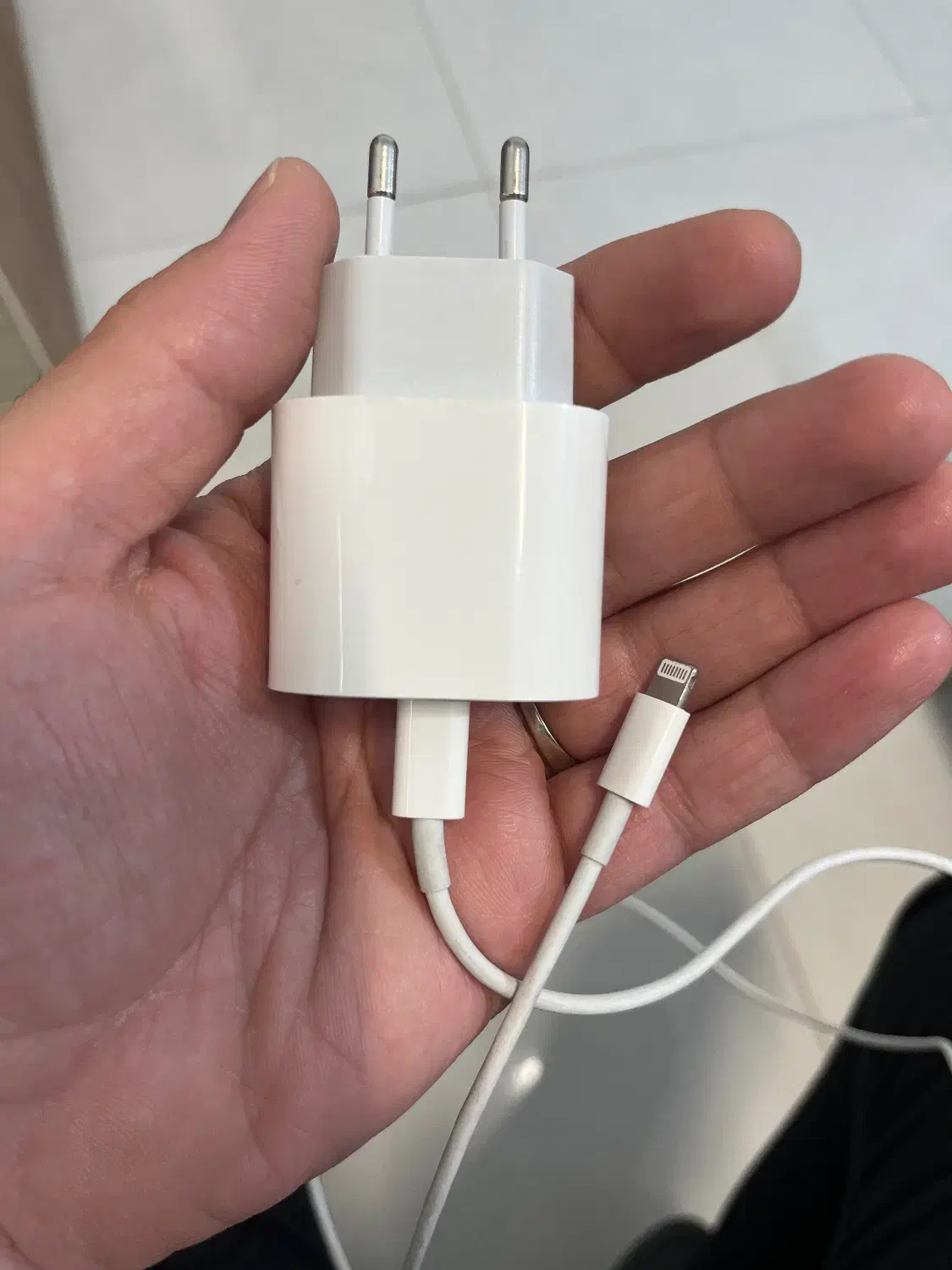 شارژ اصلی آیفون با سیم اصلی|لوازم جانبی موبایل و تبلت|گرگان, |دیوار