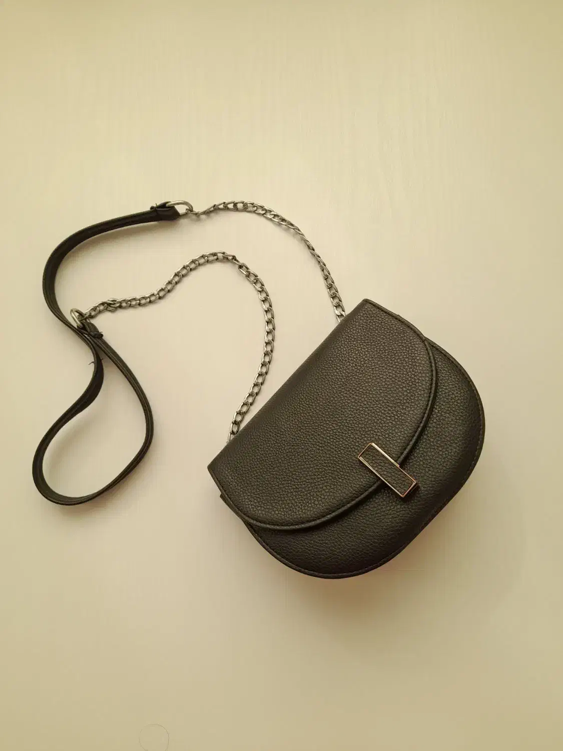 کیف مشکی با بند بلند ، شیک و ترند|کیف، کفش، کمربند|رامسر, |دیوار