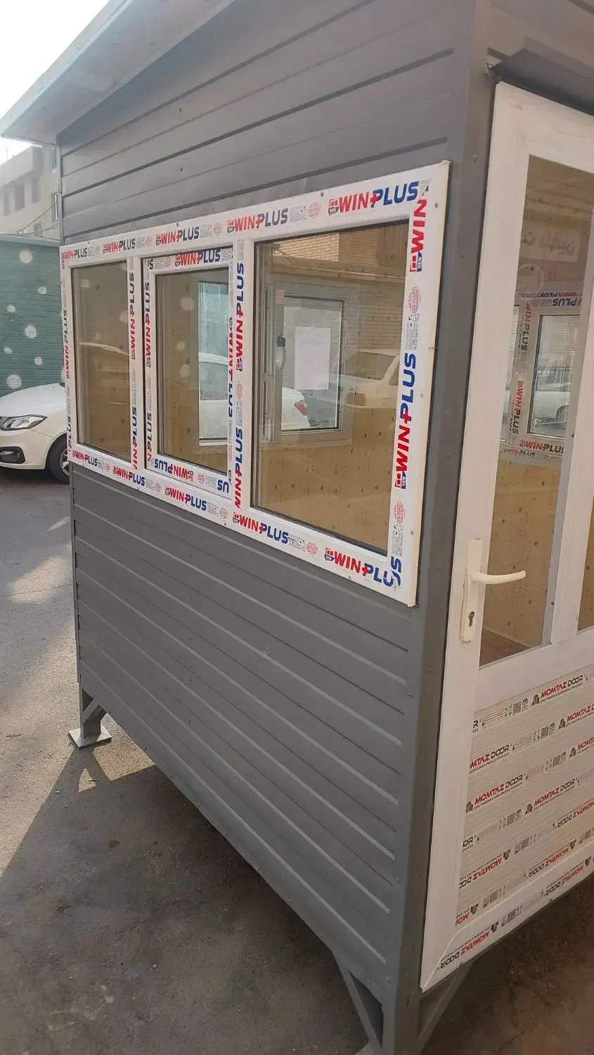 کارگر ماهر و نیمه ماهر جهت تولید درب پنجره دوجداره|استخدام معماری، عمران و ساختمانی|ری, فیروزآباد|دیوار