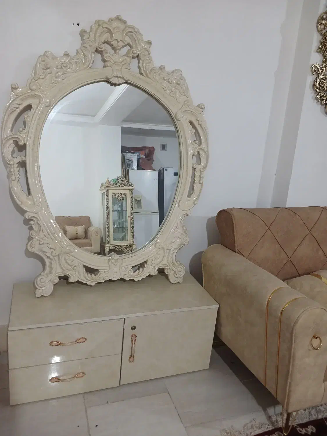 آینه کنسول شیک زیرقیمت|بوفه، ویترین، کنسول|باقرشهر, |دیوار