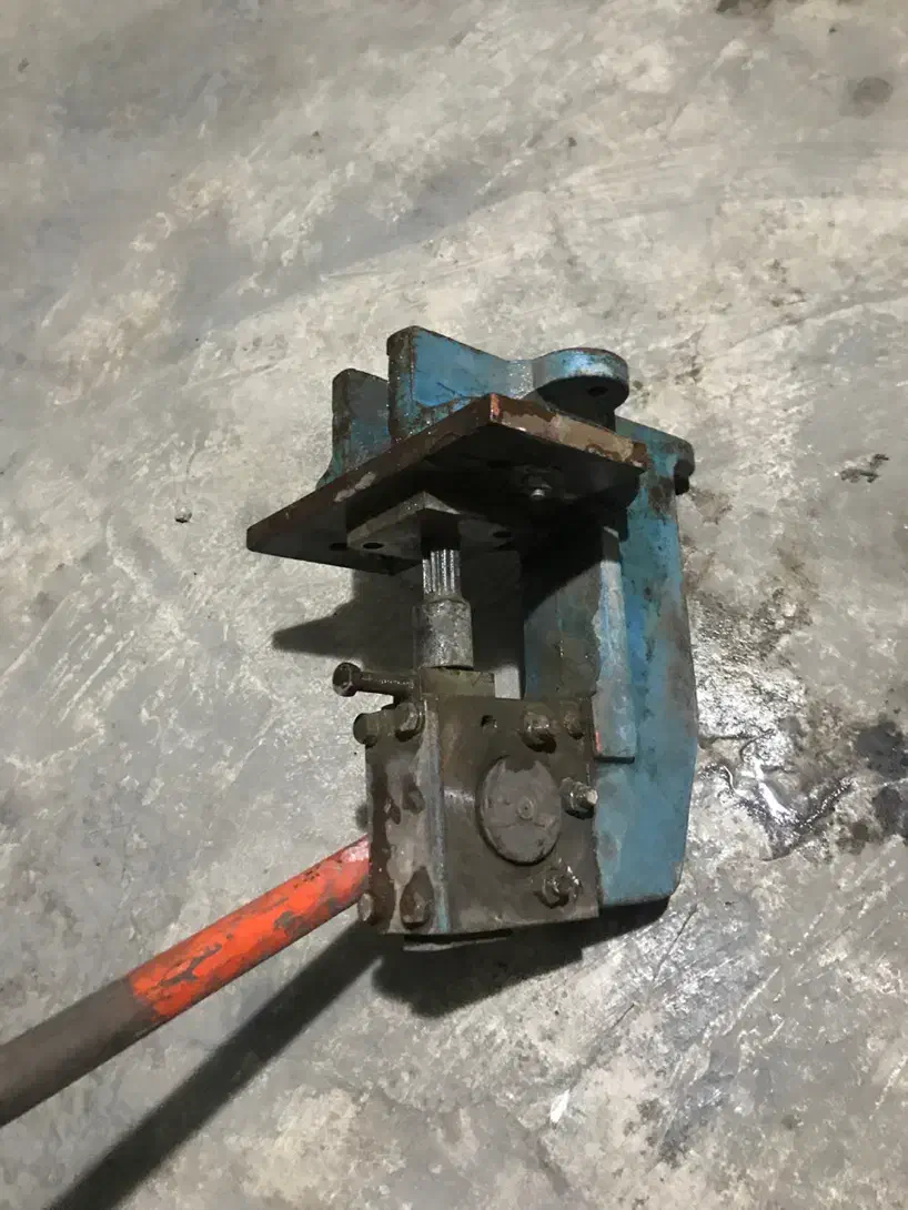 پرس دستی سالم ۸ و ۲۵ کیلویی|ابزارآلات|شال, |دیوار