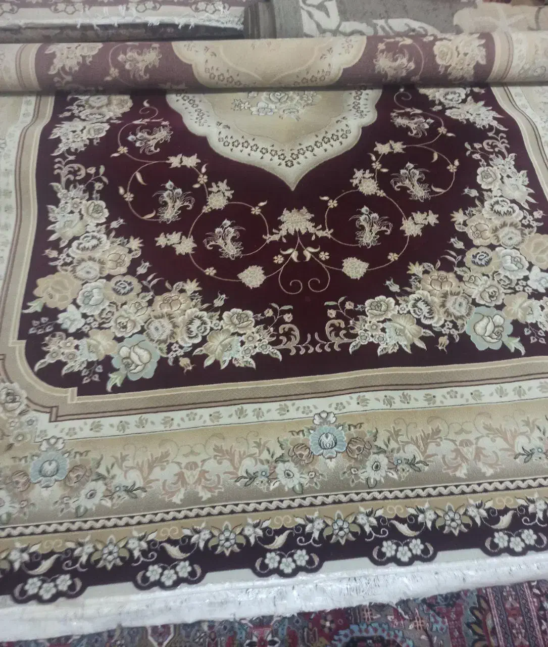 چهار تخته فرش|فرش|پیرانشهر, |دیوار