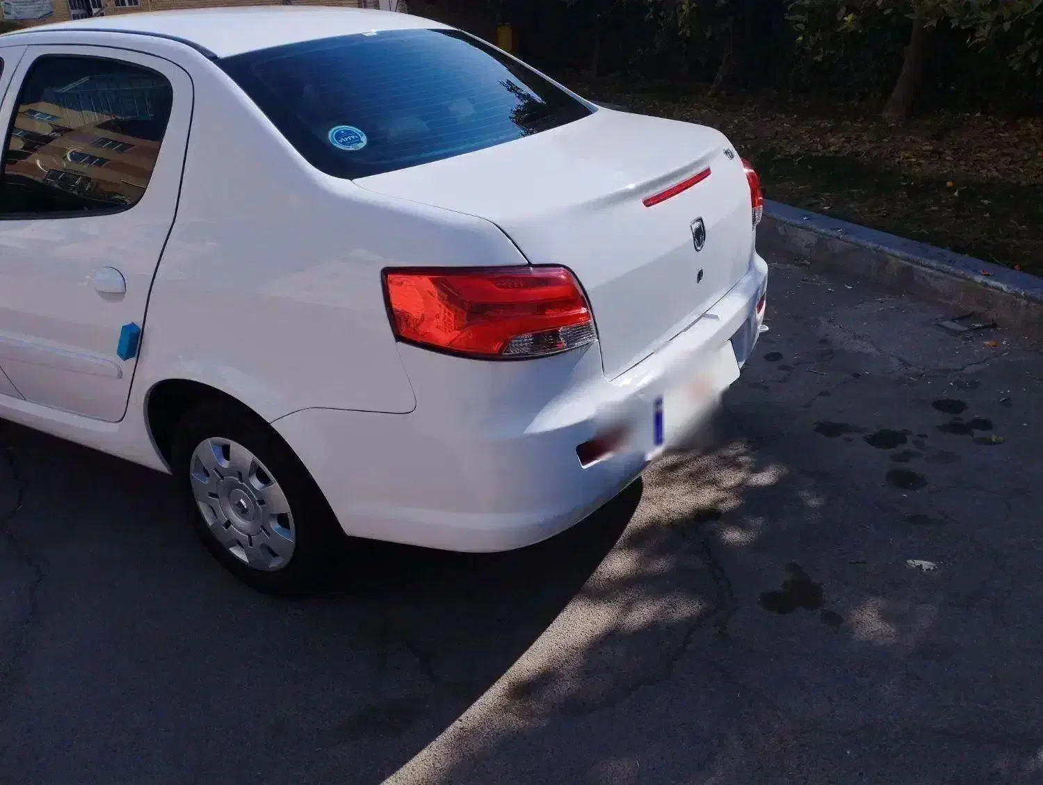 رانا پلاس ارتقا یافته 1402/11|خودرو سواری و وانت|شیراز, باغ تخت|دیوار