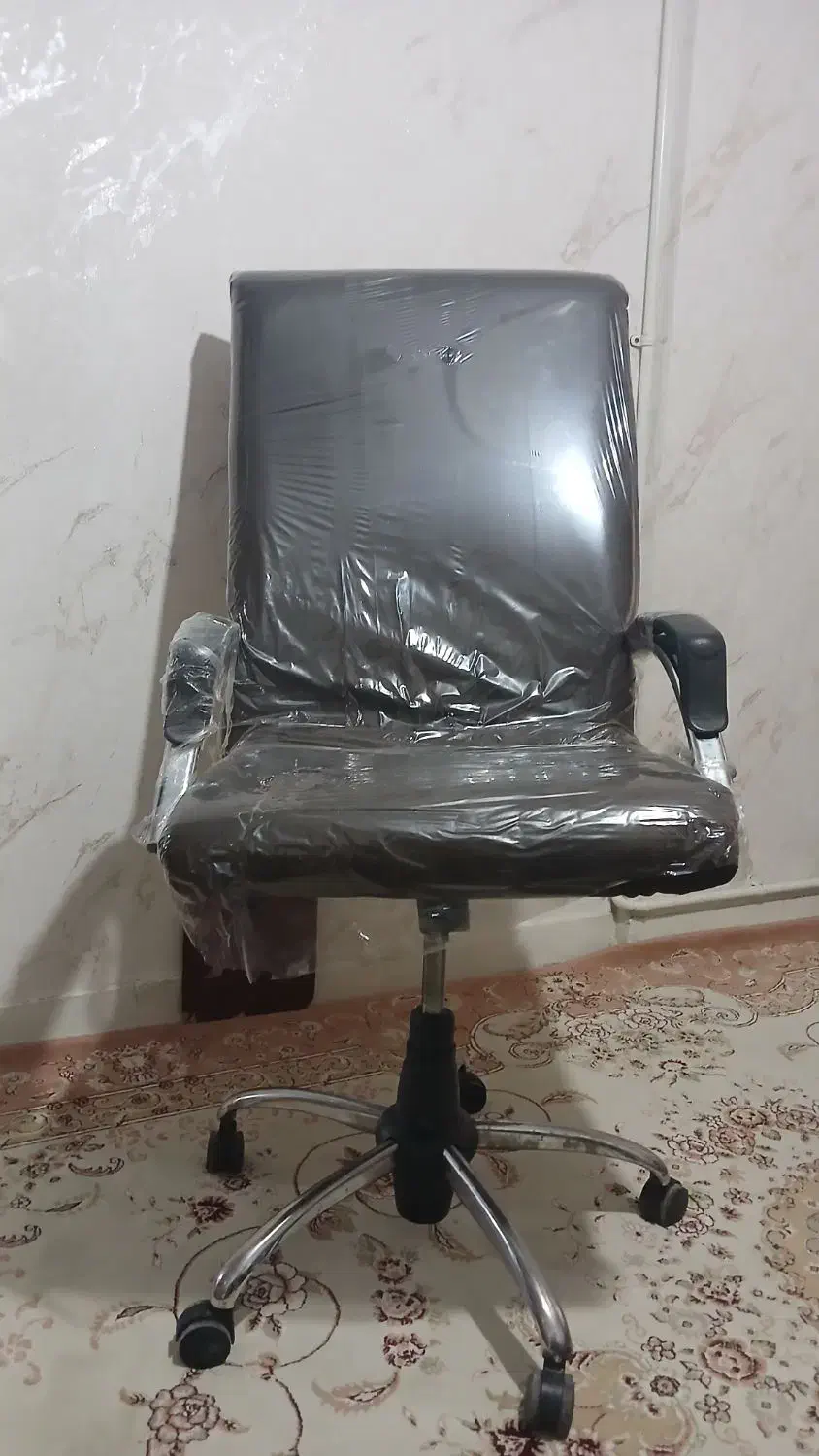 صندلی چرخدار نو|صندلی و نیمکت|فردیس, فردیس|دیوار