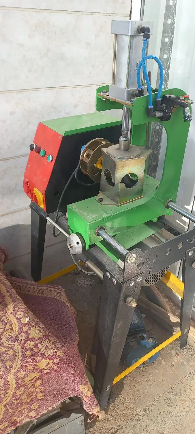 دستگاه چفتوبست|ماشین‌آلات صنعتی|خرمدشت, |دیوار