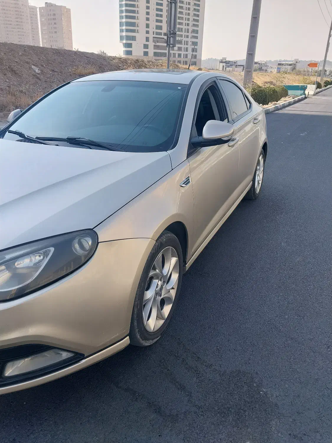 ام‌جی‌۶مگنت مدل۲۰۱۴|خودرو سواری و وانت|تهران, گلستان (شهرک راه آهن)|دیوار