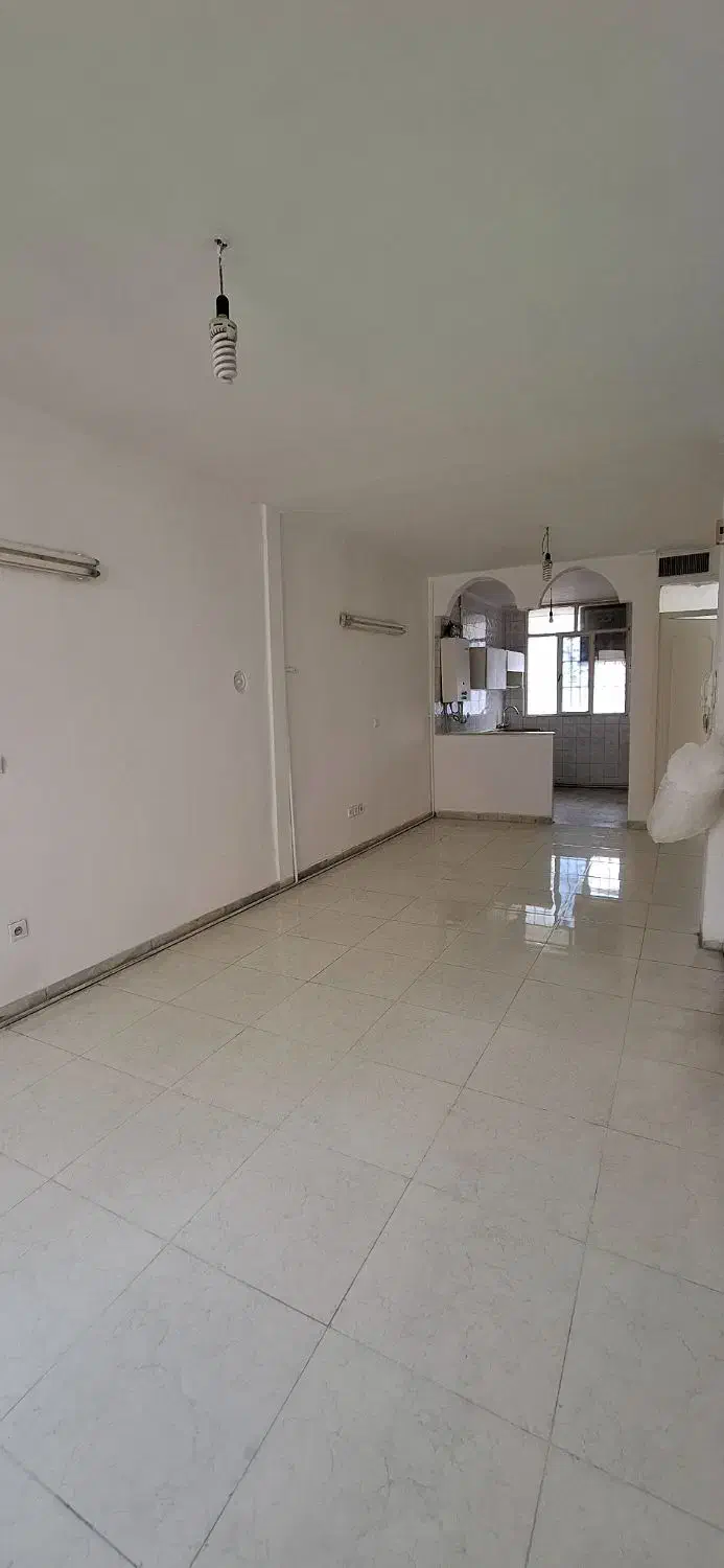 ۵۷ متر/تک واحد/کارگر جنوبی