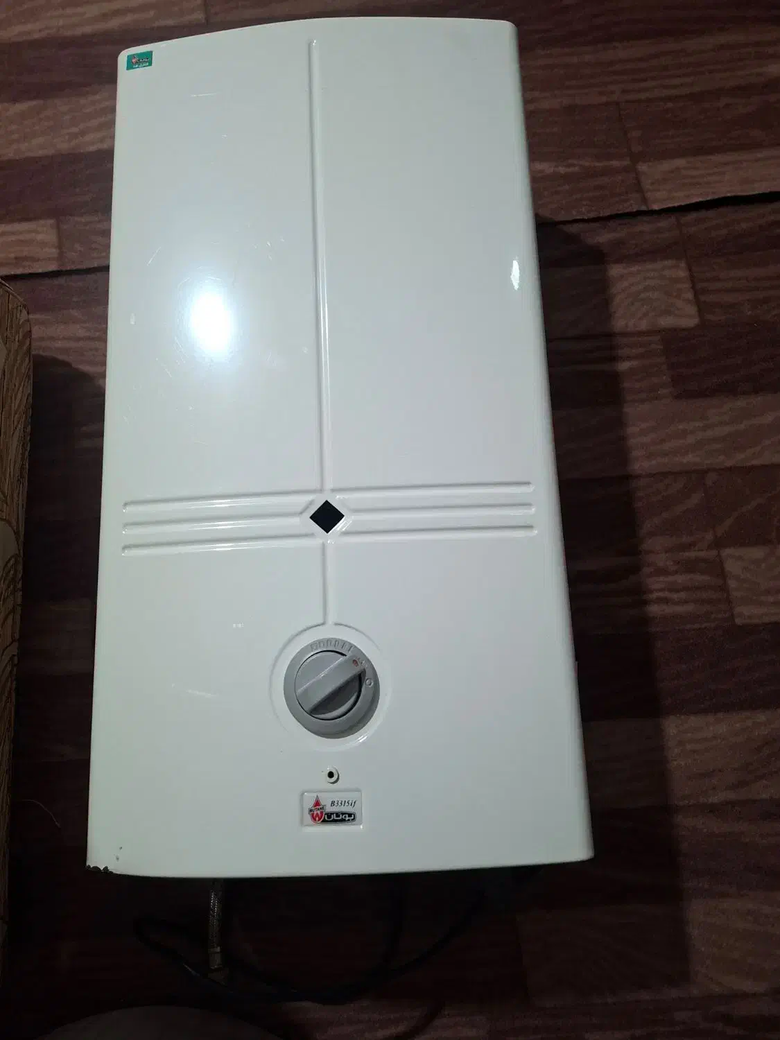 آبگرم کن دیواری بوتان|آبگرمکن، پکیج، شوفاژ|ملایر, |دیوار