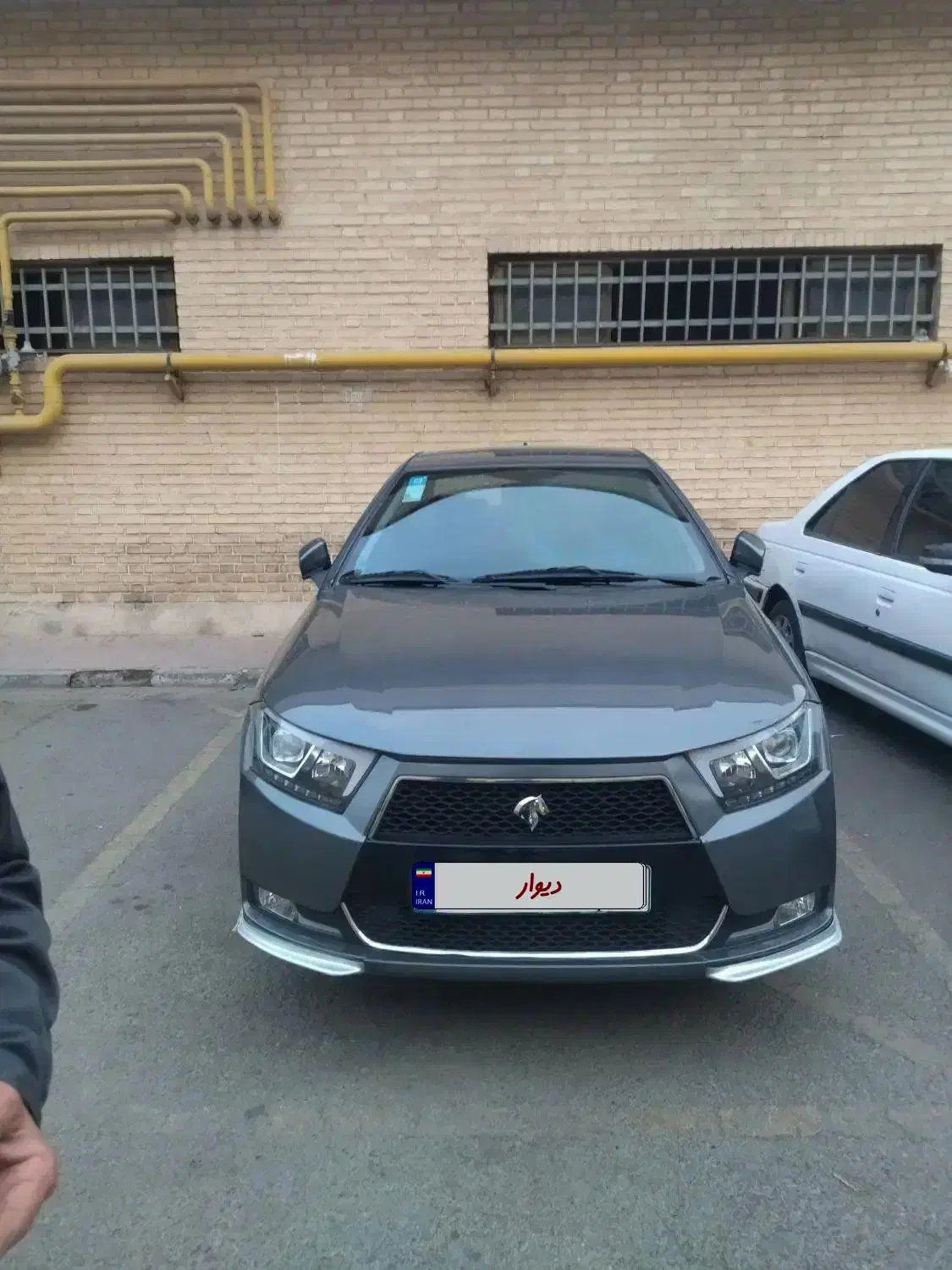 دنا پلاس مدل 1402 بیرنگ|خودرو سواری و وانت|باقرشهر, |دیوار